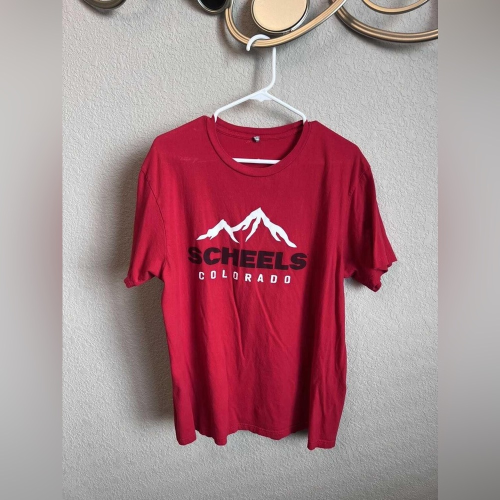 Scheels Colorado unisex T-shirt. size is adult large - like new!